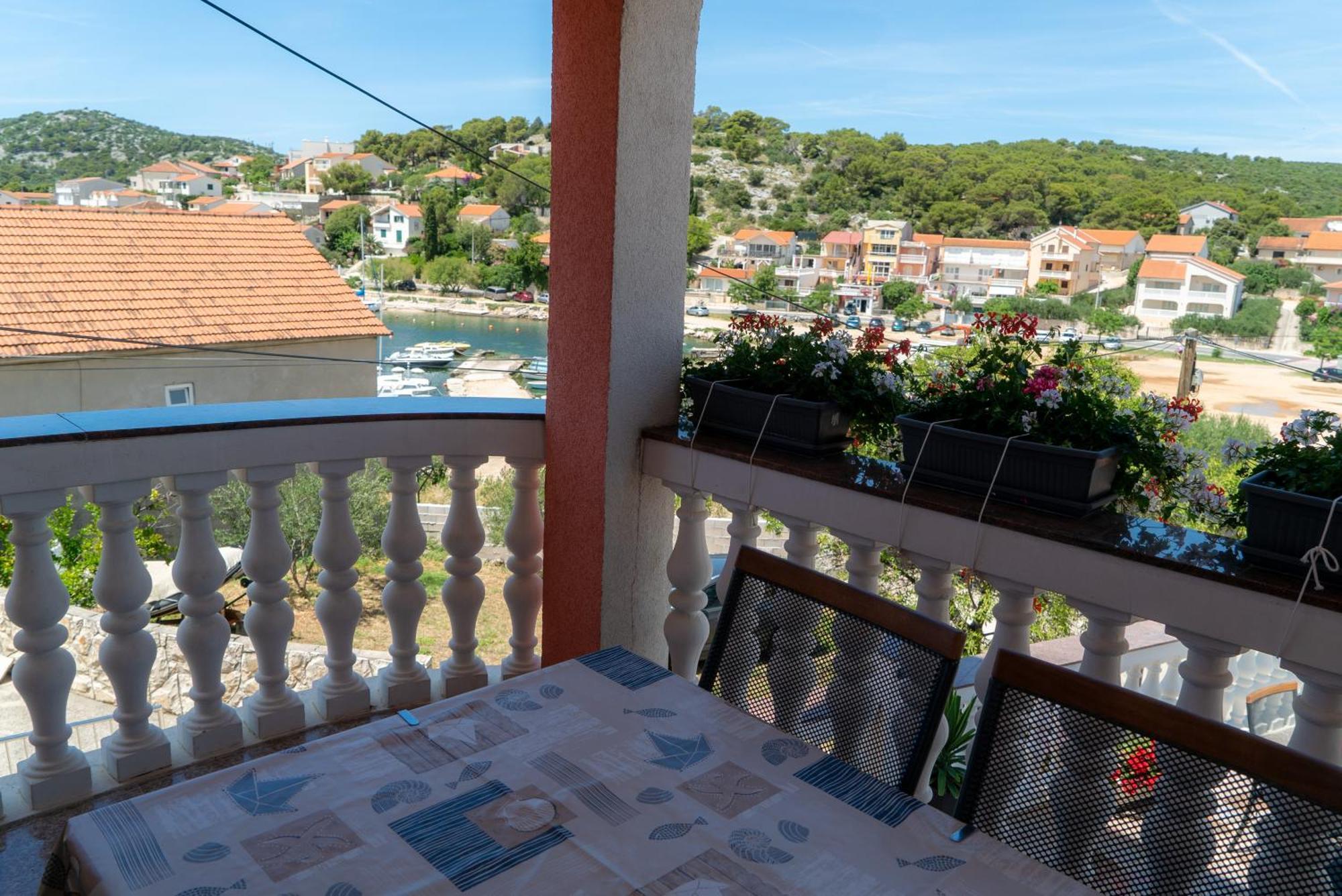 Apartments Zubcic Tisno Zewnętrze zdjęcie